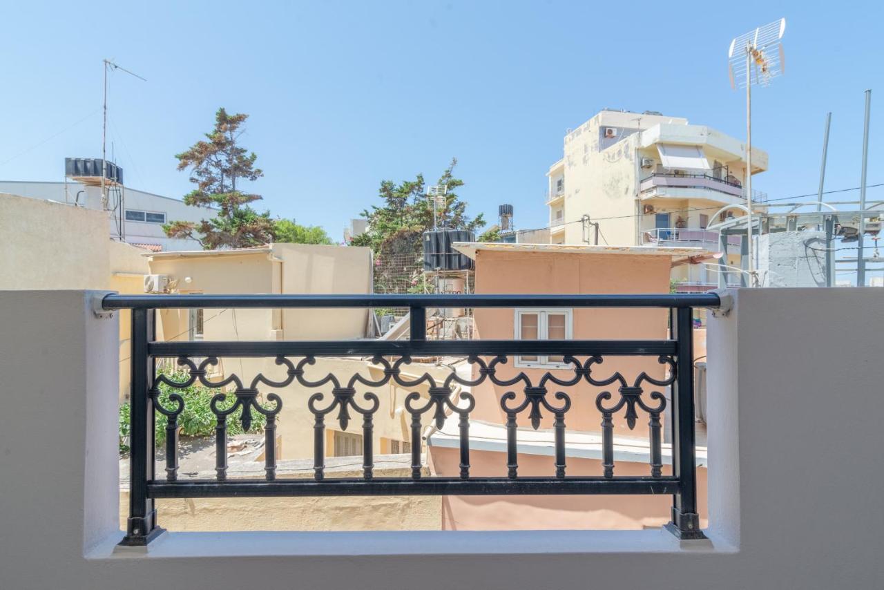 Comfortable Flat In The Heart Of The Old Town Ираклио Екстериор снимка